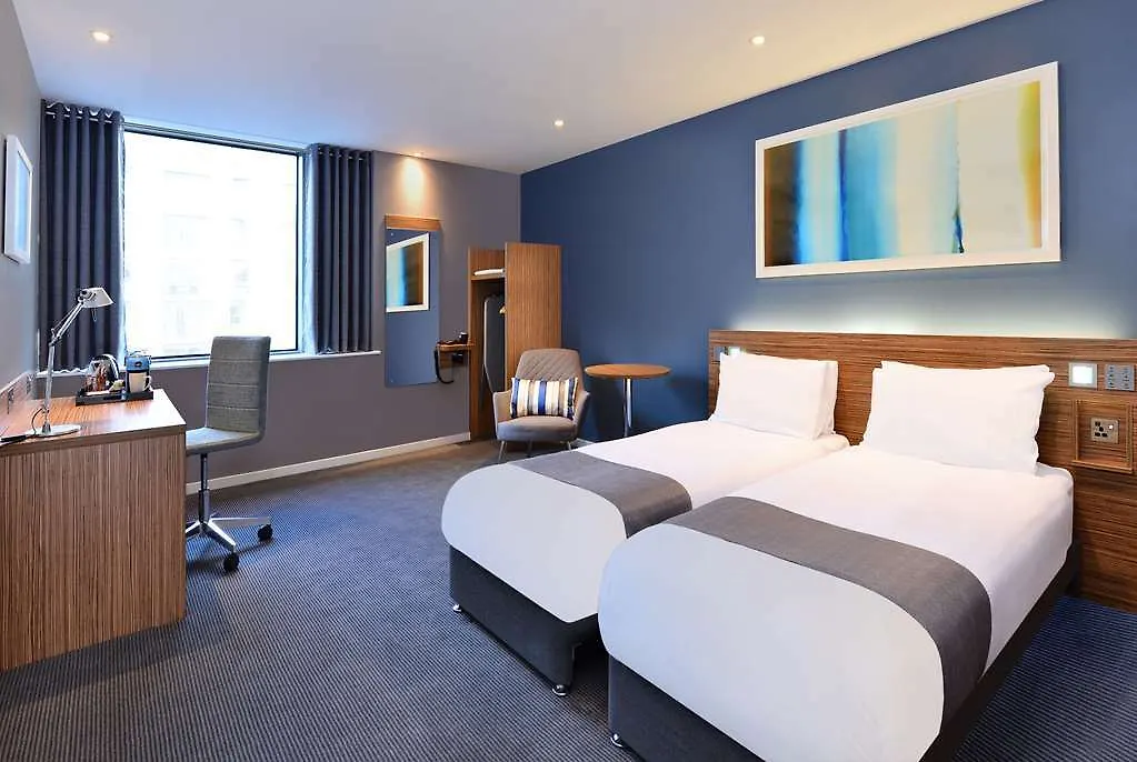 Travelodge London Central Bank Hotel