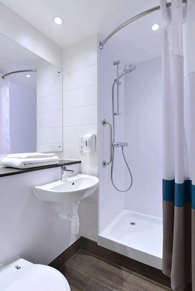 Travelodge London Central Bank 2*,  Reino Unido